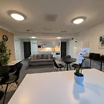 Kotimaailma *