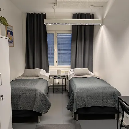 Kotimaailma Hostel *