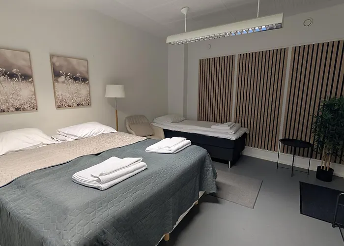 Kotimaailma Хостел *